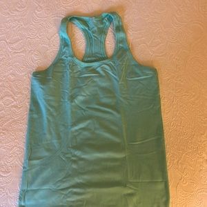 Like New Lululemon Swiftly Tech Tank - size 8